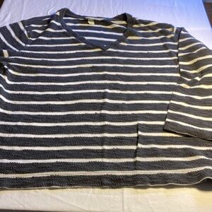 Ava & Viv Men's V-Neck Sweater in Charcoal and White Stripes